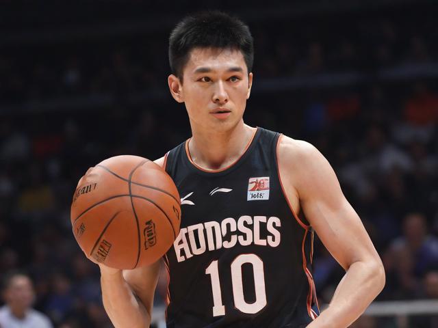 jiuyou.com_ last-minute hero! 王强三分绝杀，带队实现神奇逆转！，王强ufc是谁