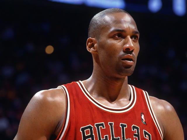 “九游app_ 传奇神迹：乔丹的神级表现盘点”，乔丹传奇纪录片中文