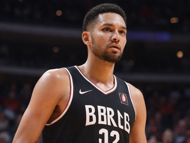 “九游app_ 关键时刻：NBA最难忘的绝杀瞬间”，nba最厉害的绝杀球