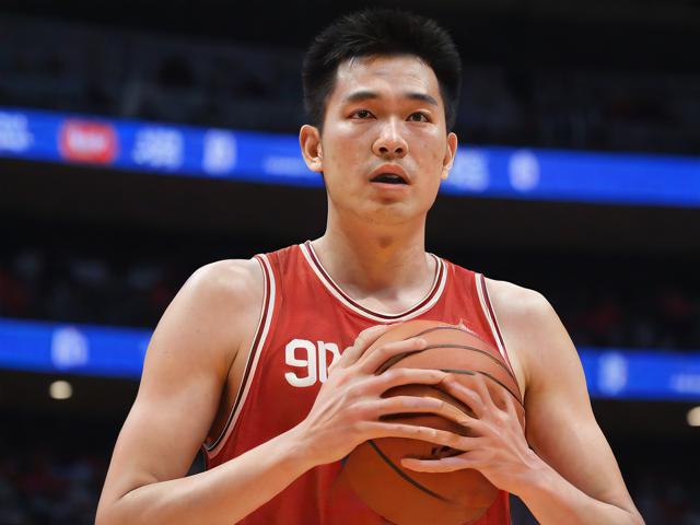 jiuyou.com_ 世界篮坛名家在中国举行篮球大师巡回赛，引领行业新高度，篮球世界大赛冠军