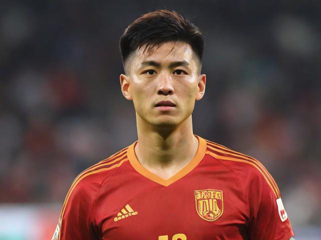 jiuyou.com_ 中国球员海外表现优异,球队寻求国际合作新路径,中国球员海外效力 jiuyou.com_ 中国球员海外表现优异,球队寻求国际合作新路径,中国球员海外效力