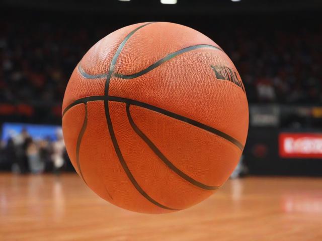 jiuyou.com_ 中国篮球产业创新落地，多项新兴技术逐步应用到青训中，中国篮球产业规模