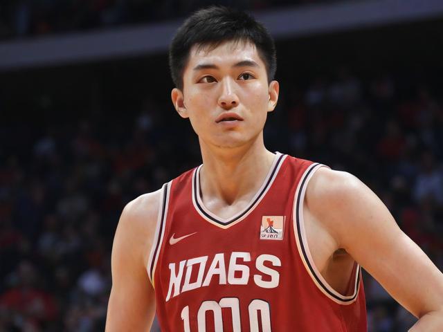 jiuyou.com_ 中国篮球裁判技术升级,比赛公正性再升级,中国篮球裁判规则 jiuyou.com_ 中国篮球裁判技术升级,比赛公正性再升级,中国篮球裁判规则