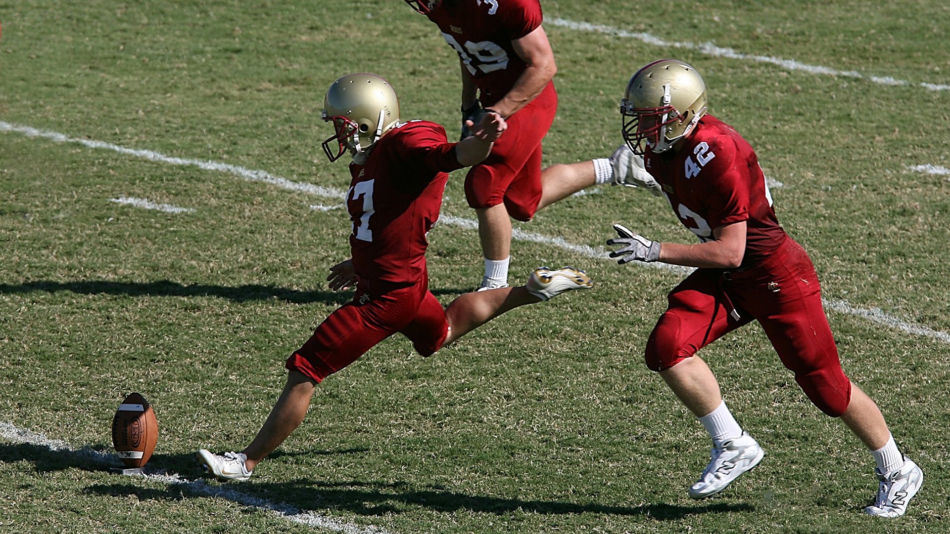 英雄联盟 赛季中期战况复杂多变，英雄联盟端游赛季